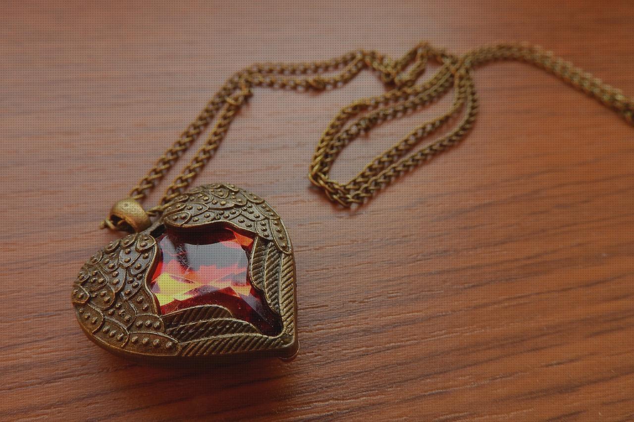 Review de collar con placa solar